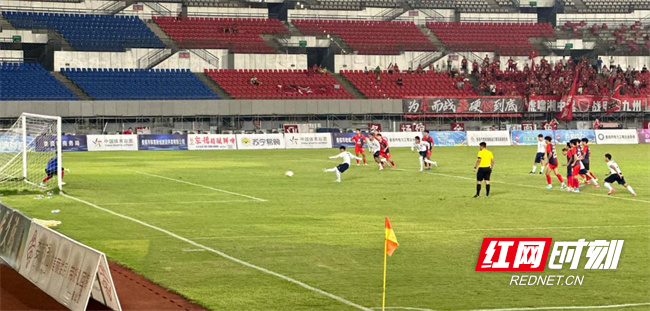 日的揭幕战 日的揭幕战